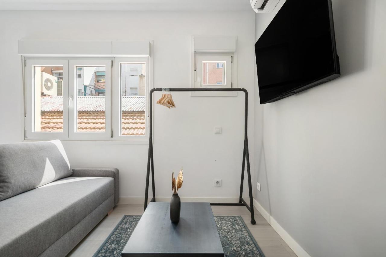 Apartamentos Reformados En Madrid Rio Bagian luar foto