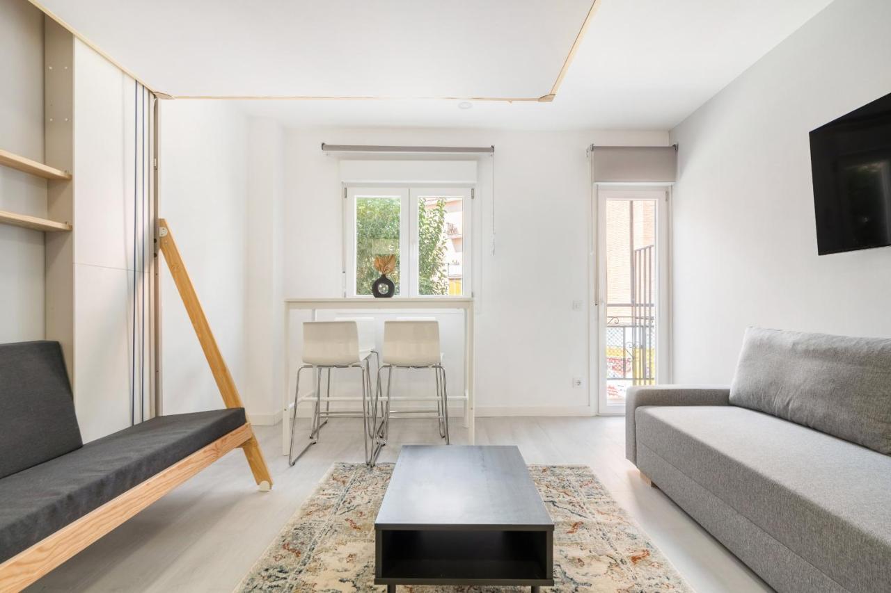 Apartamentos Reformados En Madrid Rio Bagian luar foto